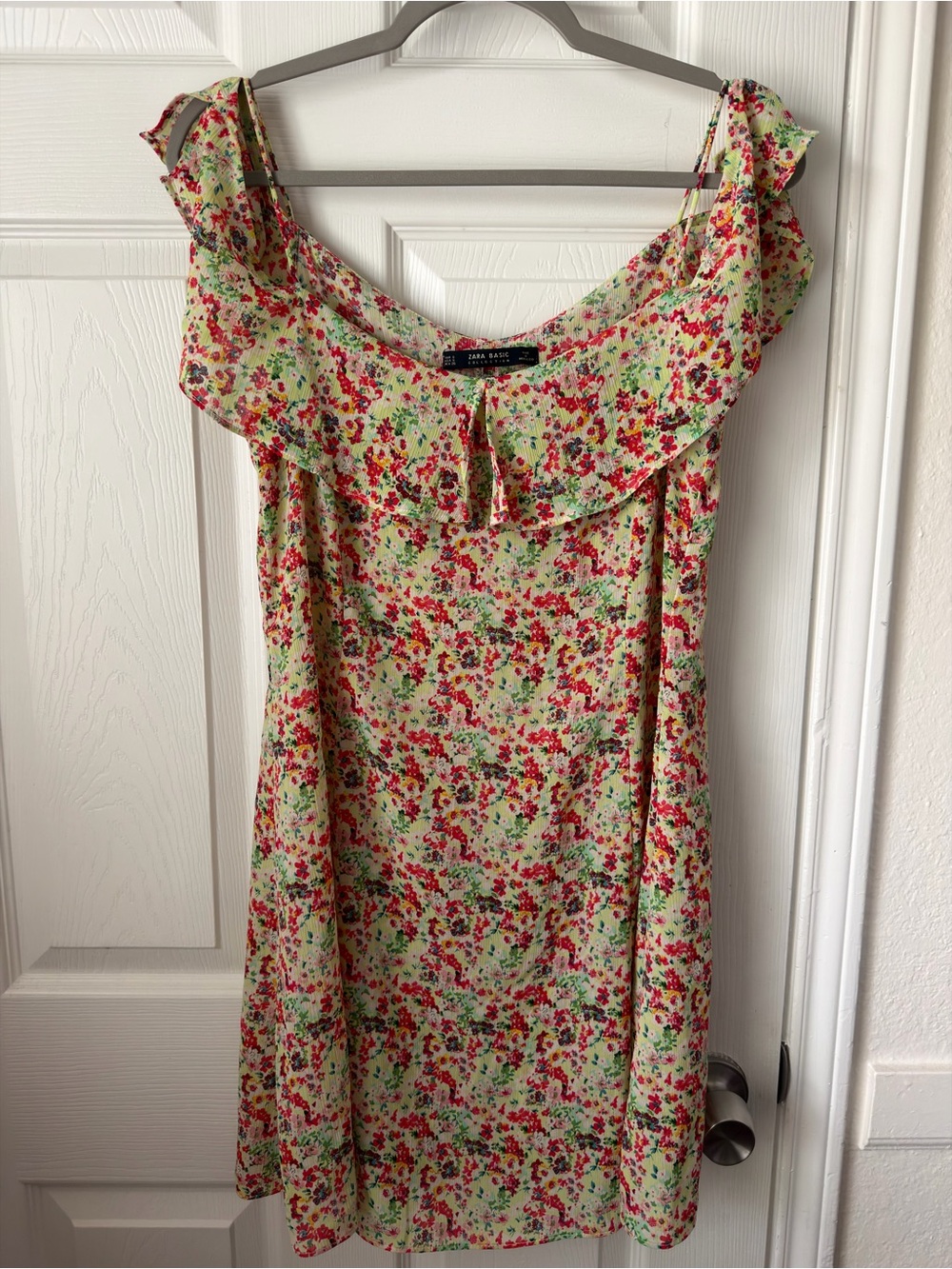 Zara Basic Floral Mini Dress Green Ruffle Off Shoulder Size S